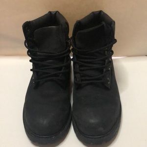 Mens Timberland boots- size 4
